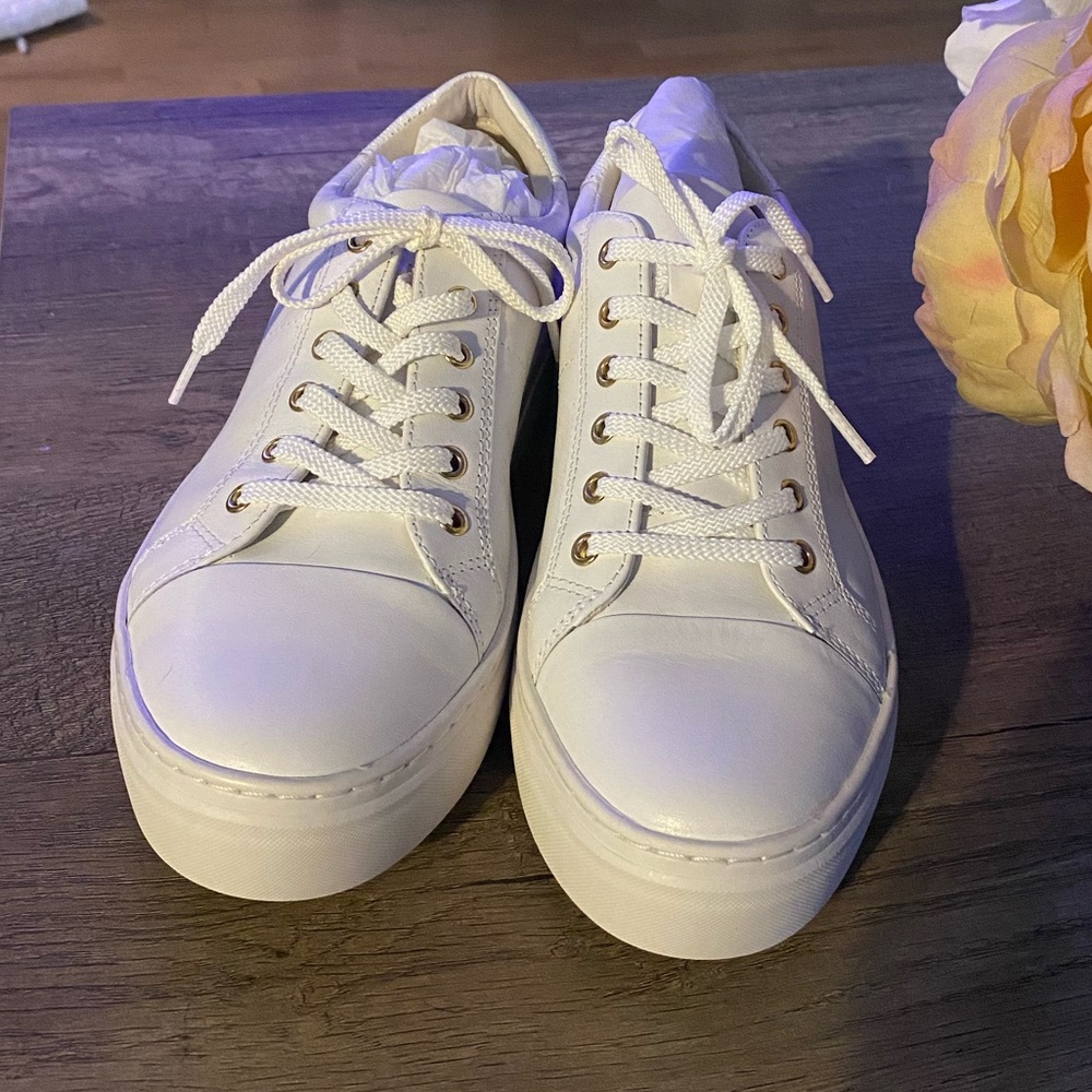 Vagabond White Women's Sneakers